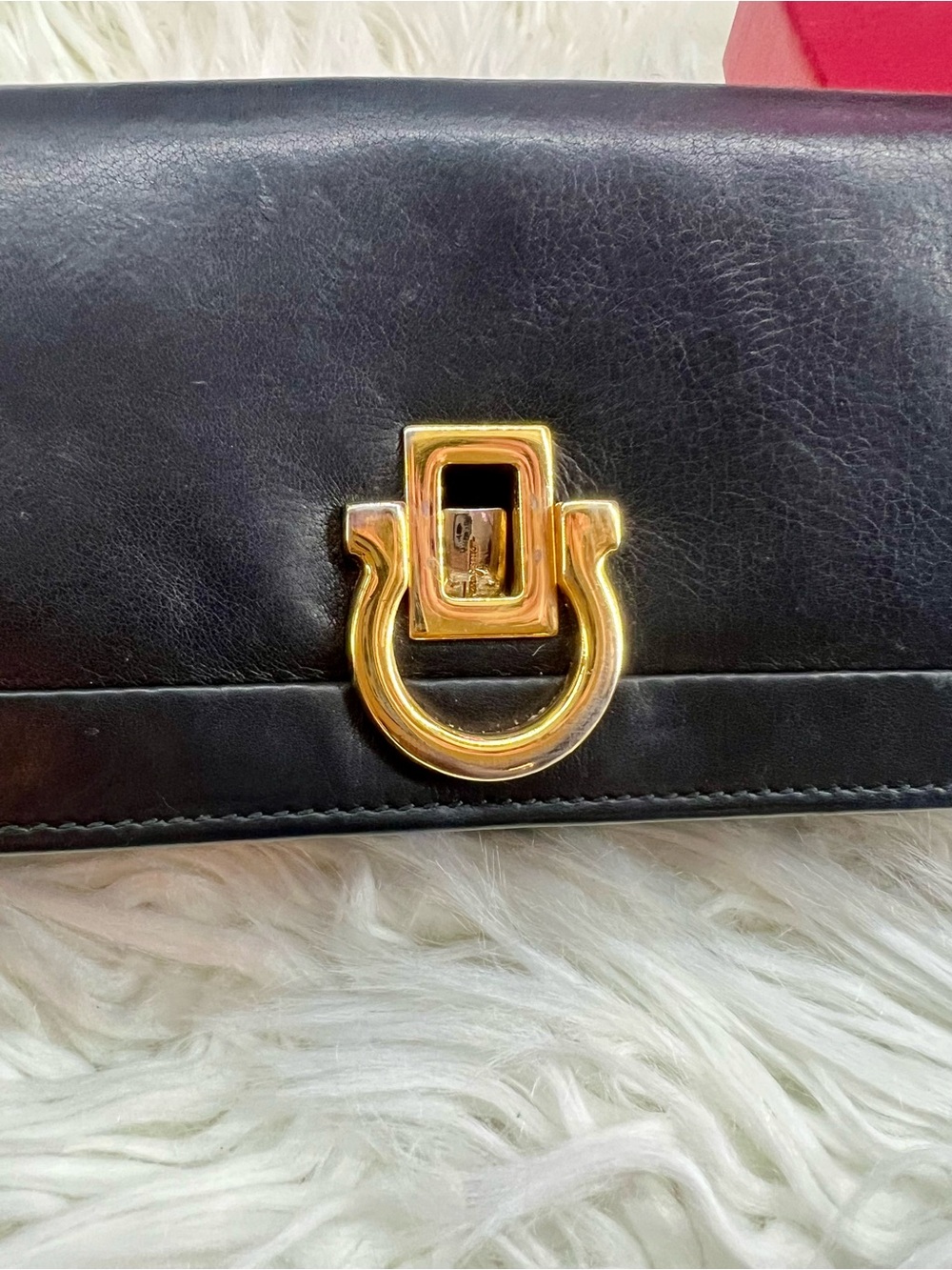 Salvatore Ferragamo Black Leather Wallet with Gold Horsebit Ring - Picture 10 of 12